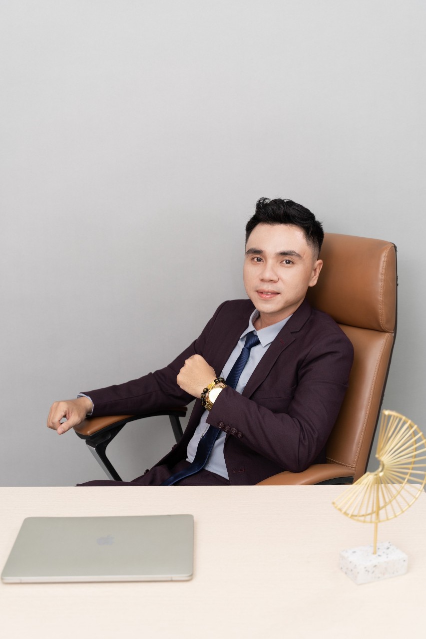 Chân Dung CEO 9X Khởi Nghiệp Với Vốn 0đ